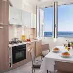 La Terrazza Sul Porto شقة *