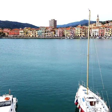 Appartement La Terrazza Sul Porto *